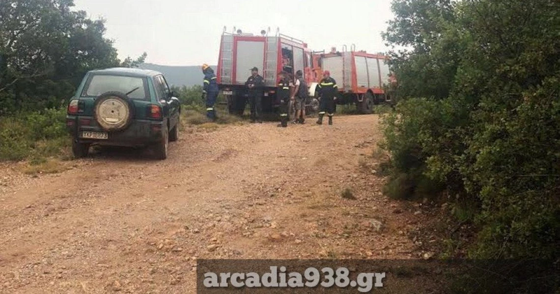 Οι πρώτες εικόνες από τη συντριβή του αεροσκάφους της Πολεμικής Αεροπορίας